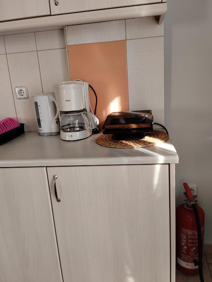 나프팍토스 Πέτρινο Στη Θάλασσα 아파트 외부 사진