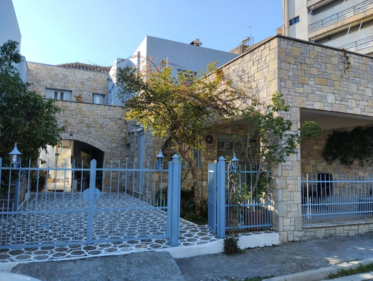 나프팍토스 Πέτρινο Στη Θάλασσα 아파트 외부 사진